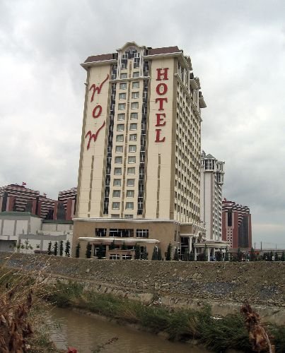 Otel Yetkilileri Set Çekerek Sele Önlem Aldı