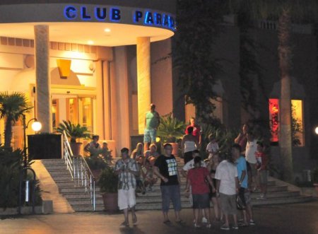 Otelde Yangın Paniği Yaşandı