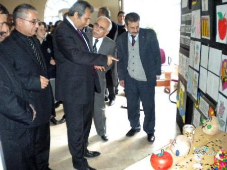 Otistik Çocukların Gösterisi Büyük Beğeni Topladı
