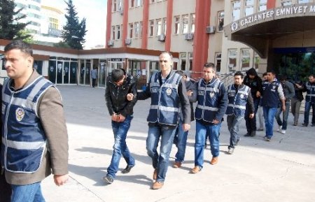 Oto farelerinin ‘keçi’ numarası tutmadı