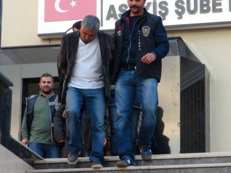 Oto hırsızlık çetesine operasyon