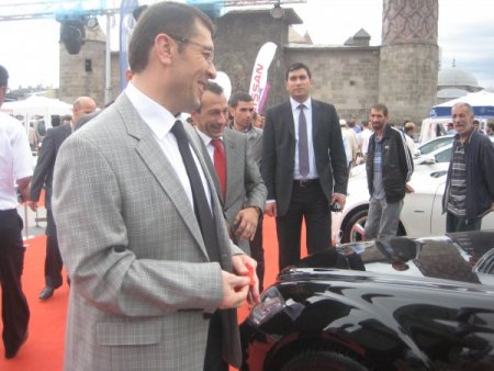 Oto Şov Fuarı Erzurum'da Açıldı