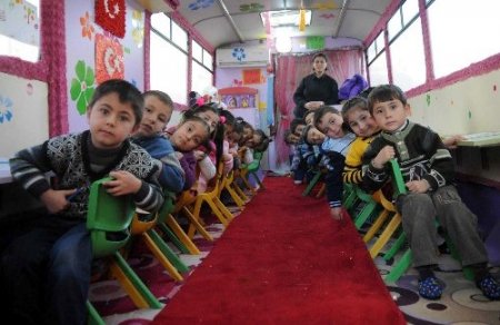Otobüs anaokuluna yoğun ilgi