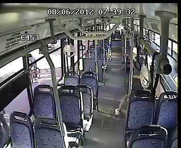 Otobüs şoförüne meydan dayağı