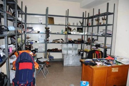 Otobüslerde Unutulan Eşyalar Satışa Çıkarılıyor