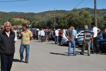 Otomobil Pazarlarına Alıcıdan Çok İzleyici Geliyor