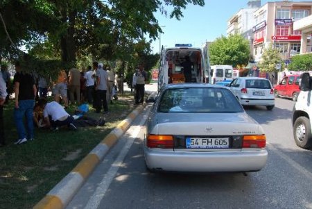 Otomobilin Çarptığı Yaya Yaralandı