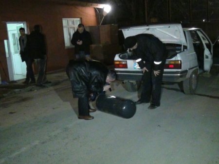 Otomobilin LPG tankında binin üzerinde patlayıcı düzeneği ele geçirildi