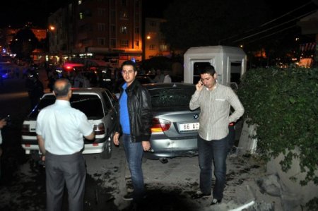 Otomobilli kovalamaca da 5 araca zarar verildi