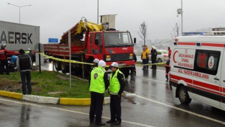 Otoyolda geri gelen kamyon, ölümlü kazaya neden oldu