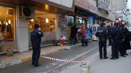 Oyuncak kavgası kanlı bitti