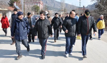 Öz: Yürüyüşlere Tekrar Başladık