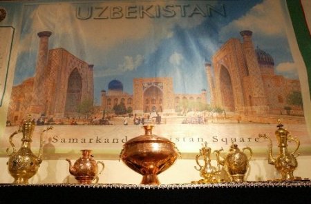 Özbekistan-Türkiye dostluğu resimle perçinleşti