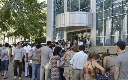 Özbekistan’da Gsm Operatörü Değiştirme İzdihamı