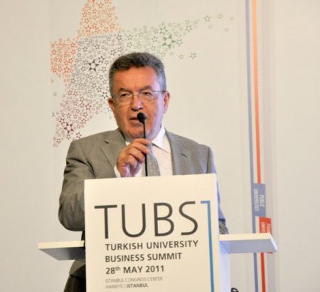 Özcan: Hedefimiz 50 Bin Yabacı Öğrenciyi Türkiye'ye Çekmek