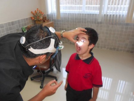 Özel Ergin Koleji, eğitime başlarken öğrencilerine sağlık taraması yaptı