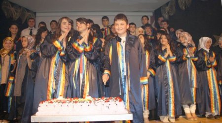 Özel Feza Berk Koleji Mezunlarını Uğurladı