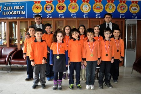 Özel Fırat Koleji, Çocuklar Satranç Ligi'nde ikinci defa şampiyon oldu