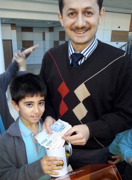 Özel Güzide Hanım Koleji, Suriyeli mülteciler için yardım kampanyası düzenledi