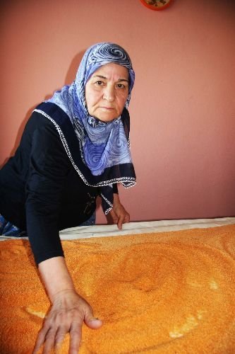 Özel Harekatçı Yorulmaz'ın Annesi: Oğlumu Öldürmeselerdi, Tarhana Satmak Zorunda Kalmazdım