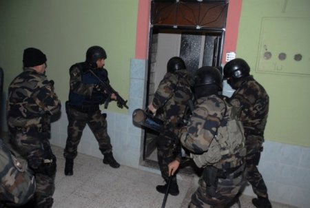 Özel Harekât'lı şafak operasyonu