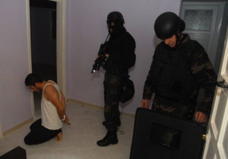 Özel Harekât'lı şafak operasyonu