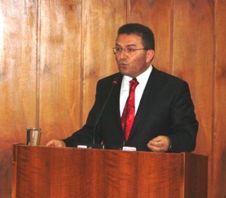 Özel İdare'nin 5 Milyon Lira Borç Alması Kabul Edildi