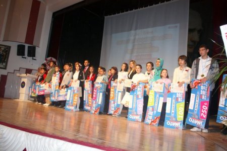 Özel İpek Koleji Başarıyı Ödüllendirdi