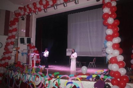 Özel İpek koleji 'Dil yarası' konulu etkinlik düzenledi