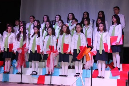 Özel İpek Koleji öğrencilerinin gösterisi büyük beğeni topladı