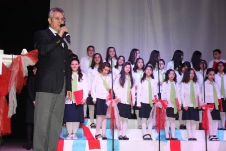 Özel İpek Koleji öğrencilerinin gösterisi büyük beğeni topladı