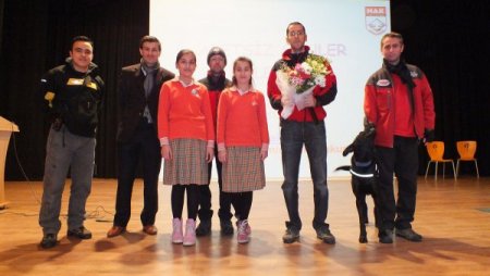 Özel Nilüfer Bademli Koleji'nde deprem semineri düzenlendi