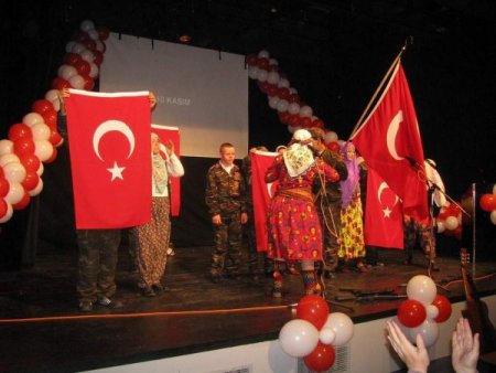 Özel Öğrencilerden Özel Gösteri