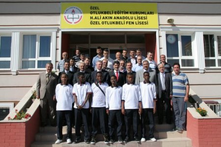 Özel Otlukbeli Fen Lisesi yeni eğitim yılına başladı