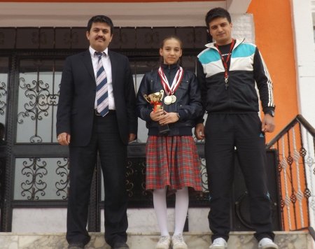 Özel Sakarya’dan 4 dalda 4 altın madalya