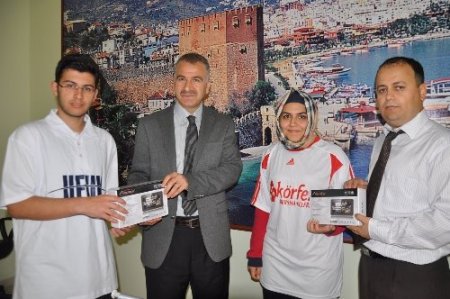 Özel Ufuk Fen Lisesi ve Körfez Dershanesi YGS'de Alanya şampiyonu oldu