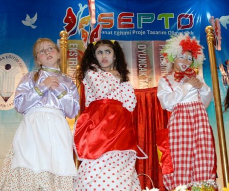 Özel Yamanlar, Septo 2011'de Birinci Olacak Öğretmenleri Hollanda'ya Gönderecek