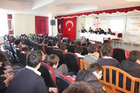 Özel Yıldırım Koleji'nde, Gazete Günleri