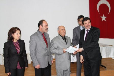 Özen: Bilginizin cimrisi olmayın, bunu cömertçe harcayın
