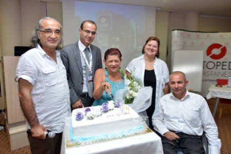 Özgentürk’e ‘doğum günü’ sürprizi