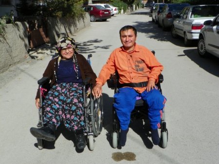 Özürlü imtihanını kazanan imam hatipli genç işe başlayamadı