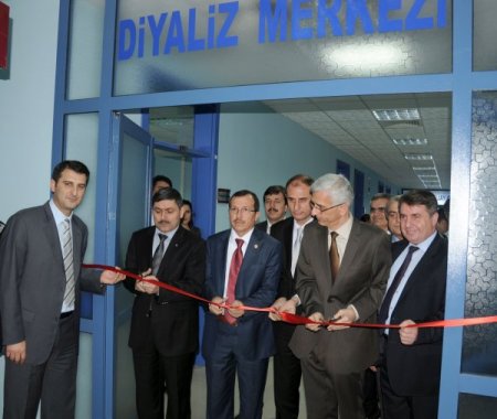 Pakdemirli: Hastanemize Yunanistan ve Bulgaristan'dan hasta çekeceğiz