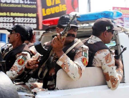 Pakistan’ın Karaçi Şehrinde ‘temizlik’ Operasyonu: 90 Gözaltı