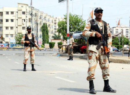 Pakistan’ın Karaçi Şehrinde ‘temizlik’ Operasyonu: 90 Gözaltı