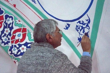 Pakistanlı ressam, Selimiye'nin güzelliğini Ankara'ya taşıdı (Özel)