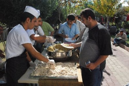 Palandöken: Esnaf Ve Sanatkârlar Türkiye'nin Harcıdır