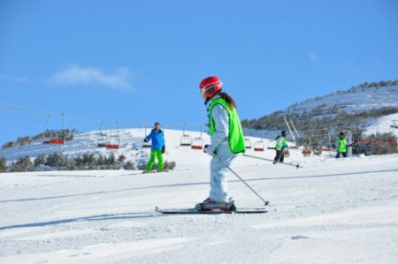 Palandöken Kayak Merkezi’nde Xanadu, kayak sezonunu açtı
