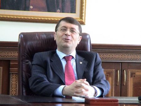Palandöken Kaymakamı Şenol Okulların Her Hafta Sonu Temizlenmesi İçin Talimat Verdi