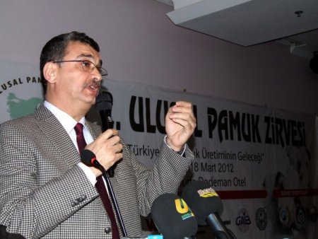 Pamuk Zirvesi Şanlıurfa'da Toplandı