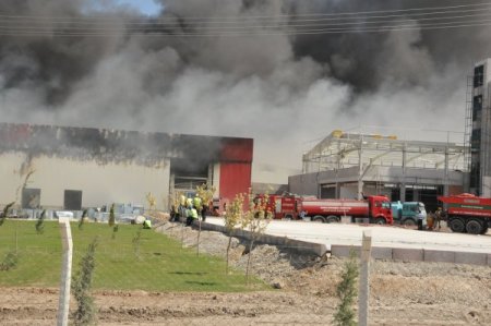 Pankobirlik’e Ait Entegre Tesisi Kaynak Yapılırken Yandı (3)